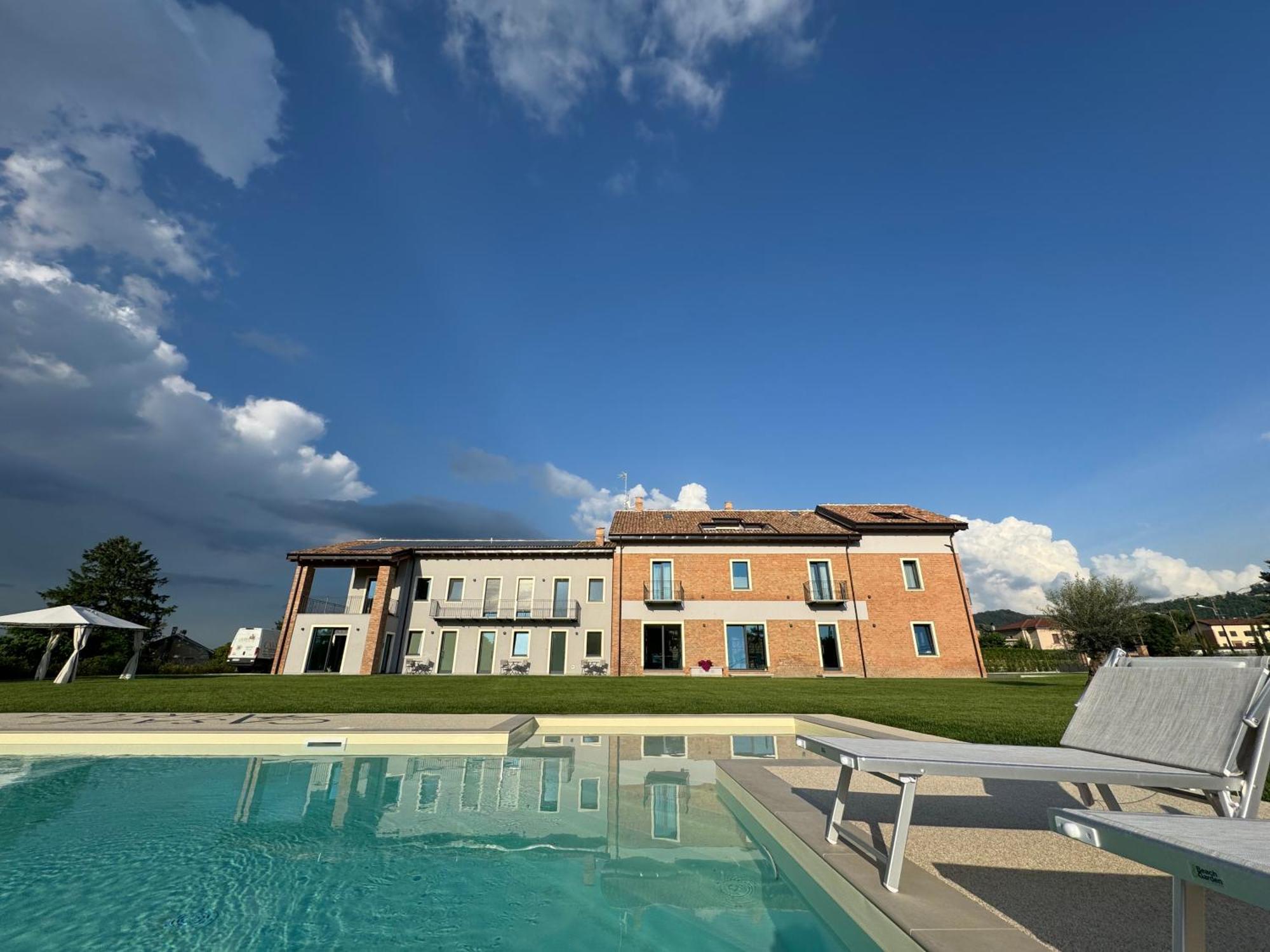 Casale Auriga - Oltrepo' Pavese Bed & Breakfast Codevilla Ngoại thất bức ảnh